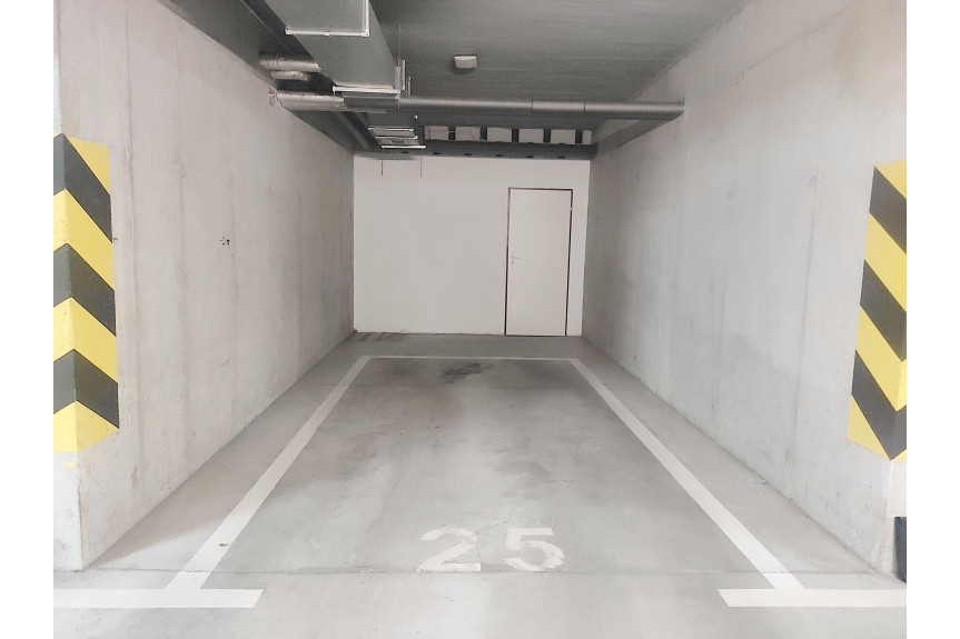 Opole, Półwieś, Miejsce parkingowe w garażu podziemnym - Półwieś